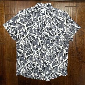 Mens short sleeve shirt in cream, black, gray by The Rail size large.